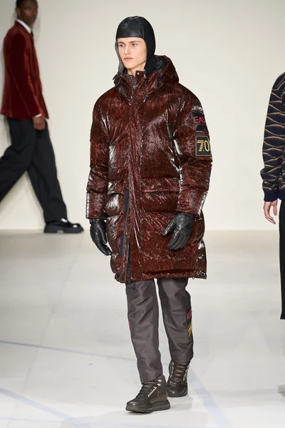 Look 47